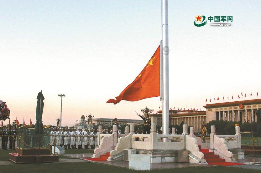加速A0级市场油转电,比亚迪海豚蝉联A0级年销冠军